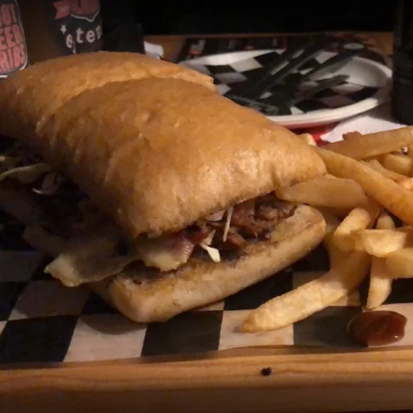 Sandwich bacon lover con papas